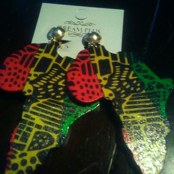 African Earrings - Picture 1 of 1